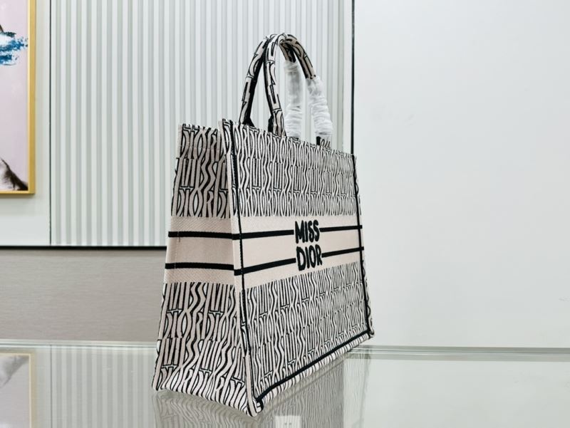 Christian Dior Shopping Bags